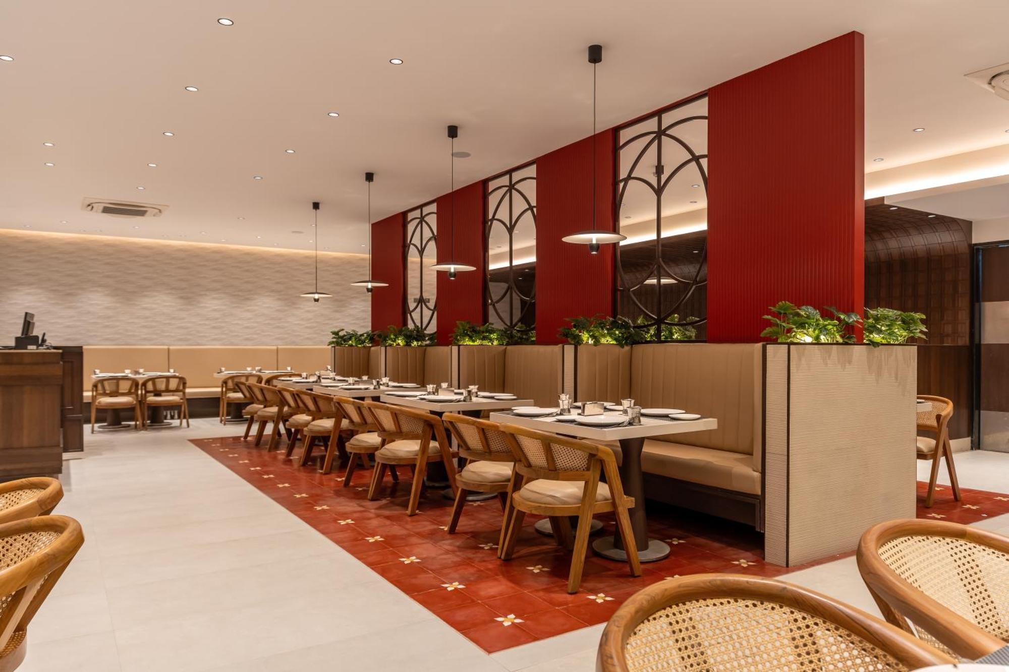 Copper Leaf Hotels, Tirunelveli Bagian luar foto