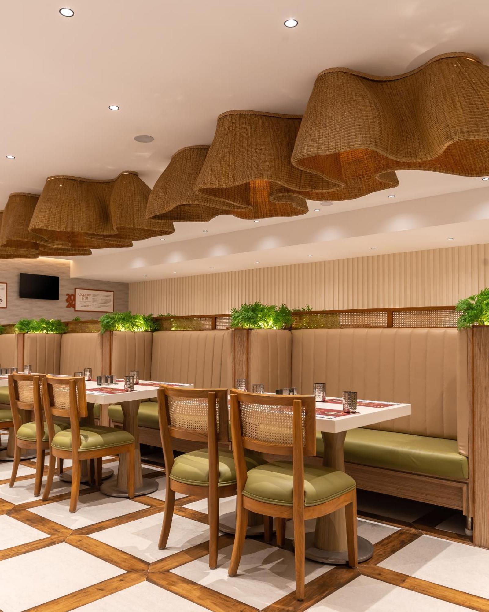 Copper Leaf Hotels, Tirunelveli Bagian luar foto