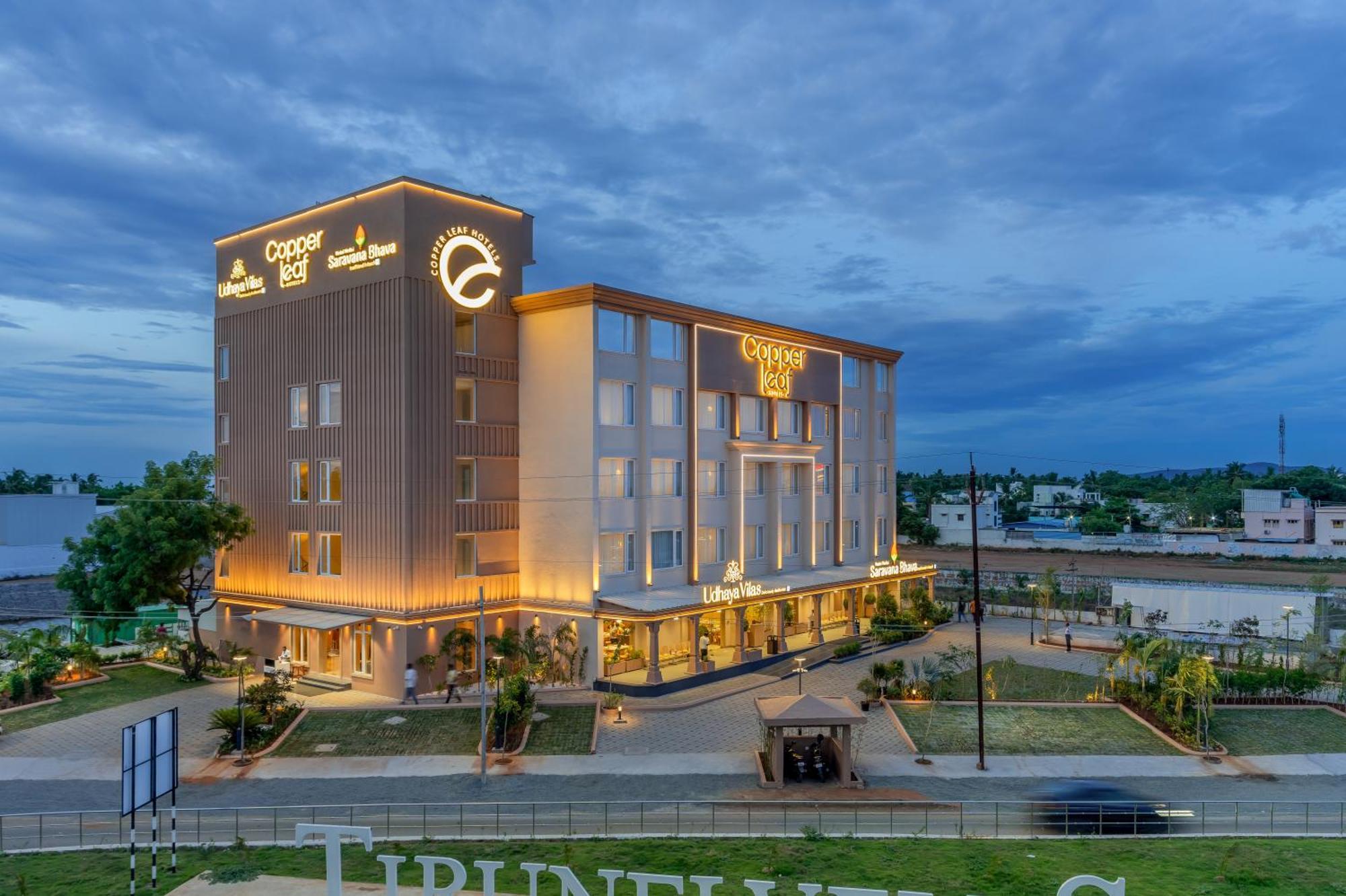 Copper Leaf Hotels, Tirunelveli Bagian luar foto