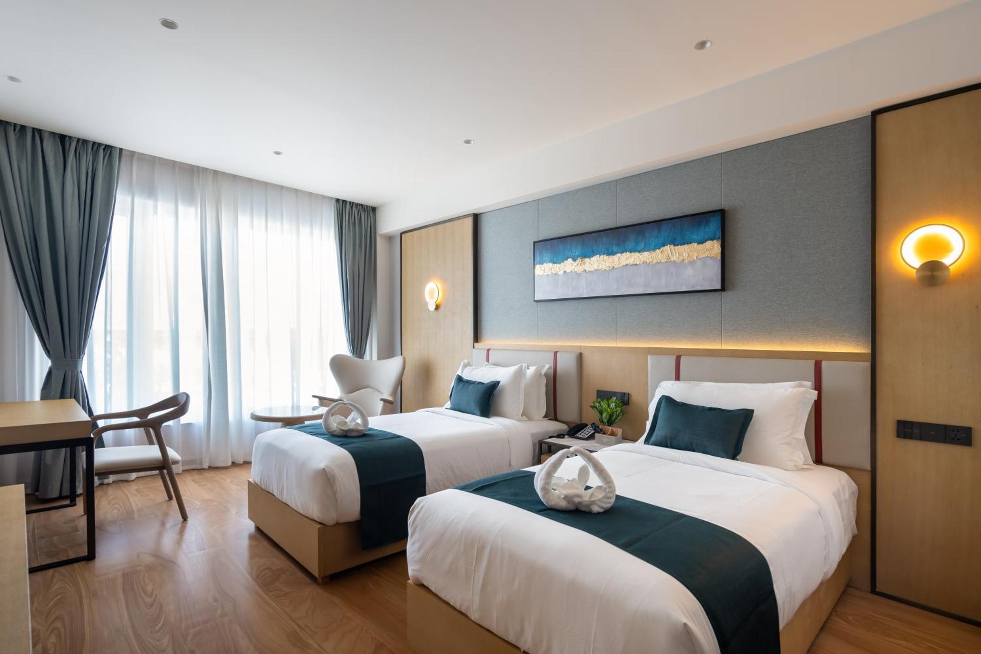 Copper Leaf Hotels, Tirunelveli Bagian luar foto