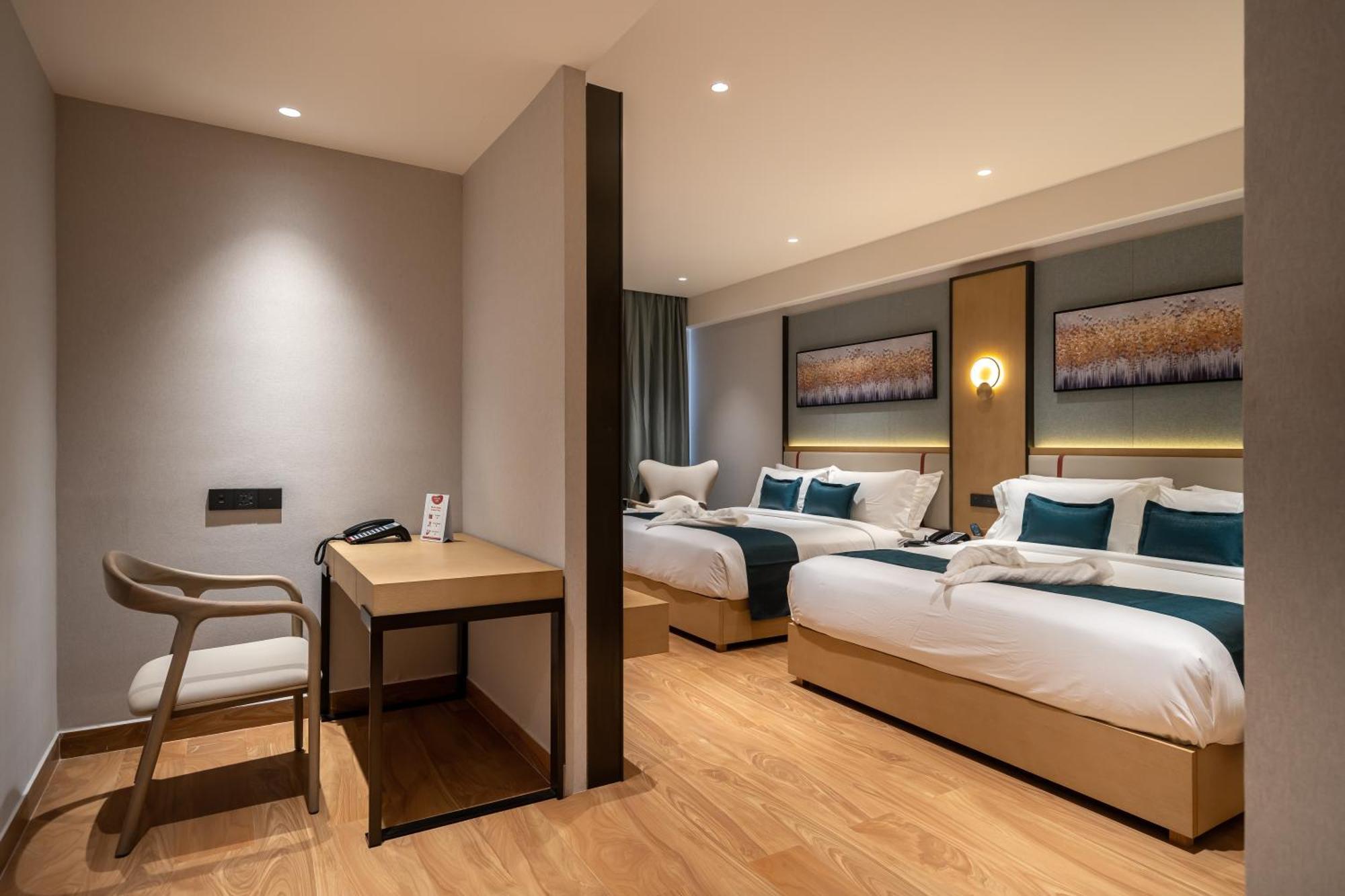Copper Leaf Hotels, Tirunelveli Bagian luar foto